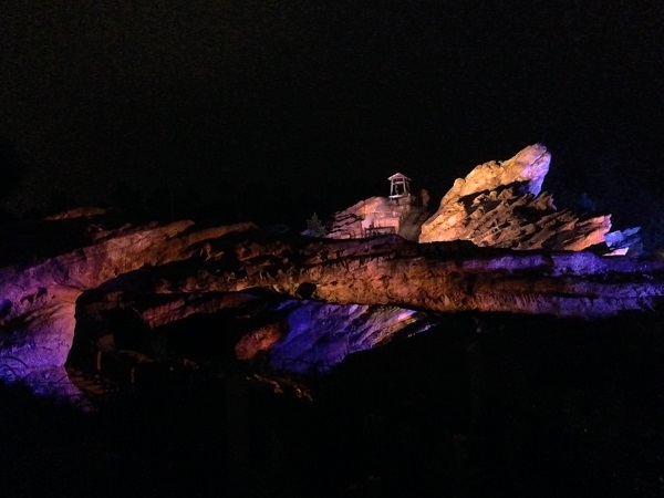 HKDL Grizzly Gulch at Night